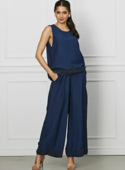 Compleu Daria bleumarin cu broderie