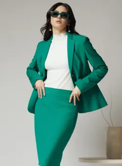 Fusta office conica din stofa verde