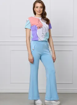 Pantaloni sport bleu evazati