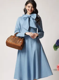 Rochie de zi din denim bleu cu funda maxi la bust