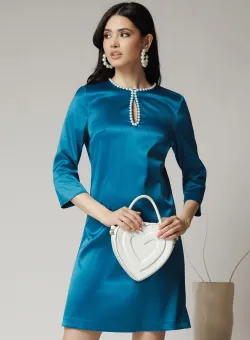 Rochie DY Fashion eleganta din satin turcoaz cu perle la bust
