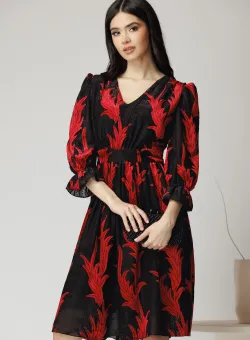 Rochie Ella Collection Linea eleganta din voal cu insertii din catifea rosii