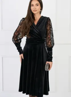 Rochie Moze eleganta din catifea neagra cu maneci din dantela