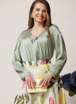 Bluza DY Fashion eleganta din satin verde fistic cu funda si pliuri