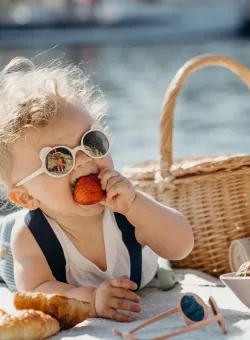 Ki ET LA ochelari de soare copii Ourson culoarea bej