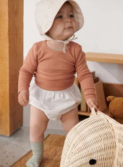 Liewood șapcă din bumbac pentru bebeluși Rae Baby Anglaise Sun Hat With Ears culoarea bej, bumbac, din tesatura neteda