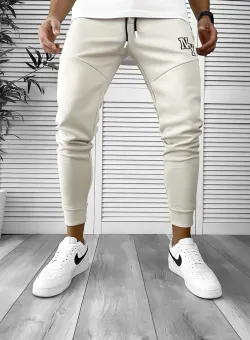 Pantaloni de trening bej 12347 4-5