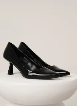 Pantofi eleganti din piele ecologica lacuita negri cu toc jos