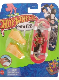 Set mini placa skateboard cu pantofi, Hot Wheels, HNG27