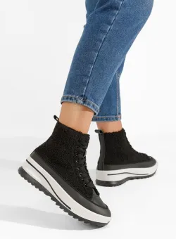 Tenisi inalti dama Idyora negri