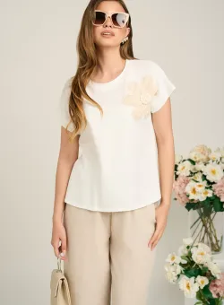 Tricou casual alb din bumbac cu floare brodata bej