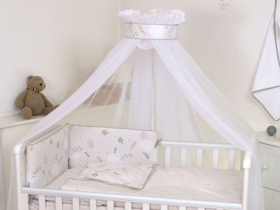 Baldachin din tul pentru patut bebe Airy Beige 160 x 600 cm