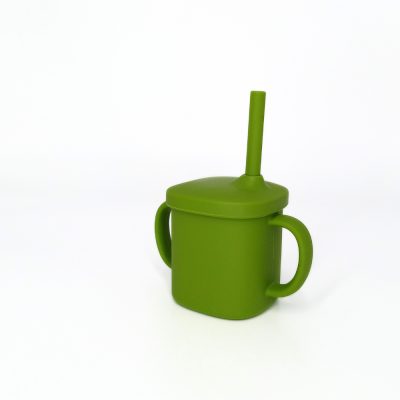 Cana cu pai si capac din silicon Coccorito Green 180 ml