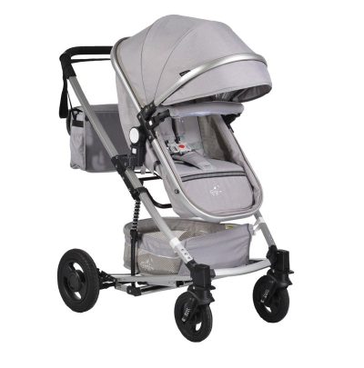 Carucior 2 in 1 transformabil Moni Gigi Light Grey cu sezut reversibil,roti rezistente,husa picioare si geanta mamici incluse,pliere usoara,cadru rezistent din aluminiu,capotina mare