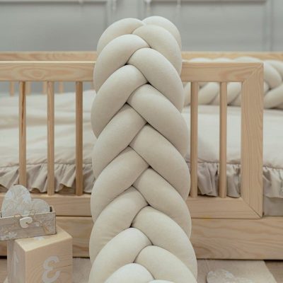 Protectie de pat impletita, MiniMini, Velvet Magic, Crem, 250 cm