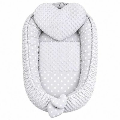 Set 3 piese, New Baby, Luxury, Baby Nest, Cu paturica si pernuta in forma de inima, Minky Heart Grey