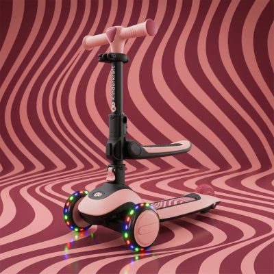 Trotineta pentru copii Kinderkraft Halley 2 Rose Pink, reglabila, pliabila, roti Led luminoase, cu scaunel